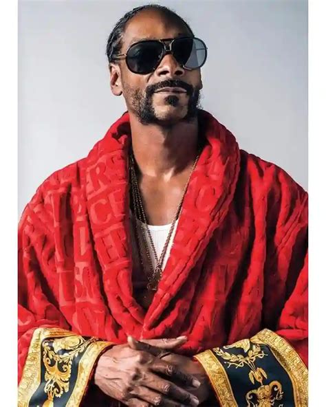 snoop dogg versace superbowl|snoop dogg tv shows.